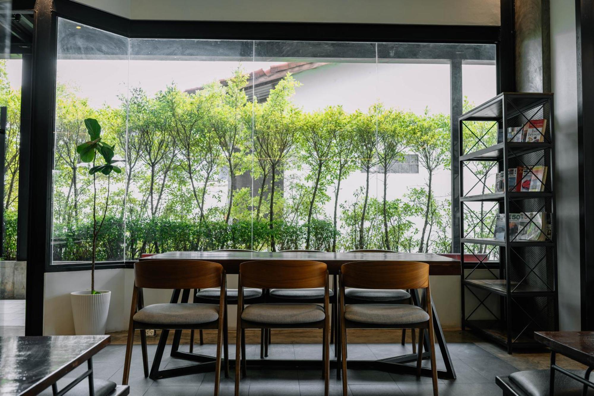S2现代精品酒店 万象 外观 照片
